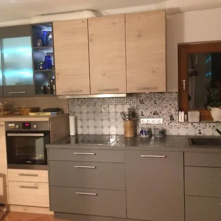 Nyaraló Ferienhaus-stadtkyll Beim Foerster *
